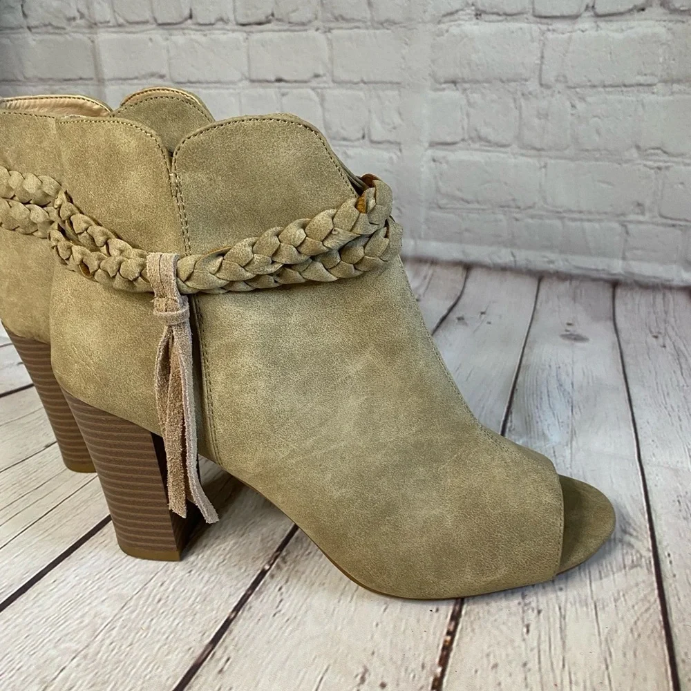 Open toe booties - Picture 2 of 6